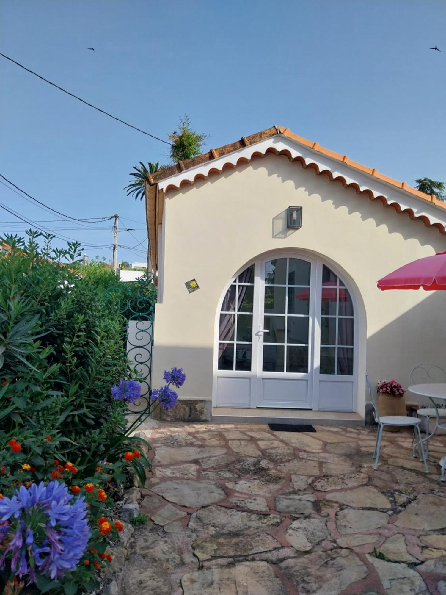 Studio Independant, Front De Mer Et Plage A 200M Antibes Esterno foto